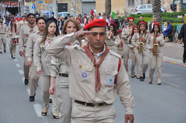 بالفيديو: سرايا الكشاف الأرثوذكسي بيافا تنظم استعراضاً كشفياً بمناسبة سبت النور